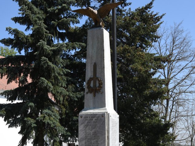 Sorokpolny, Kriegerdenkmal