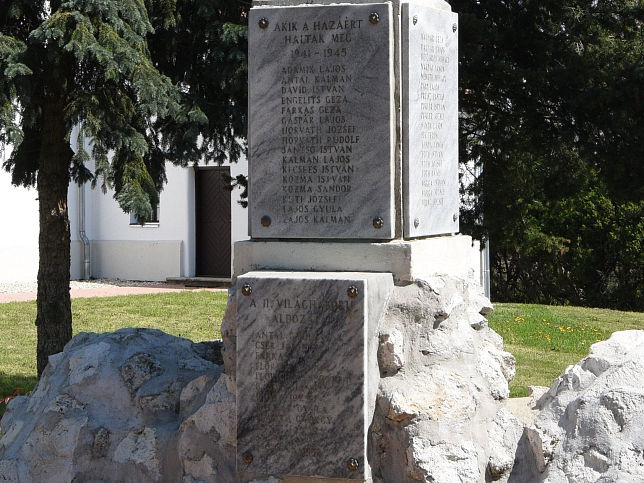 Sorokpolny, Kriegerdenkmal