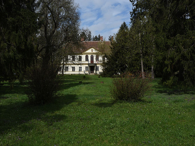 Szarvaskend, Sibrik-Villa