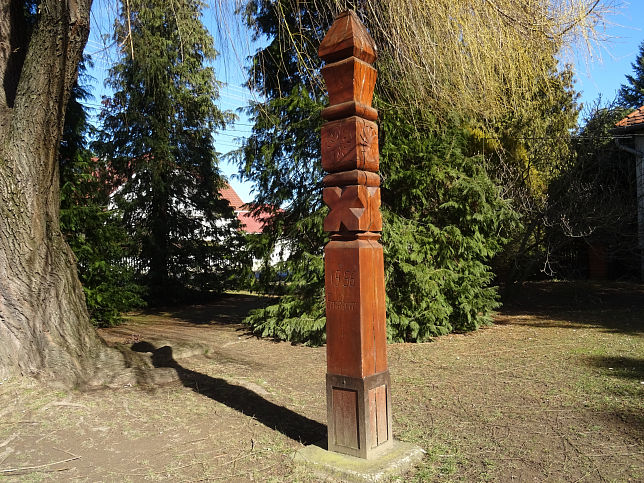 Szentp�terfa, Denkmal 1956