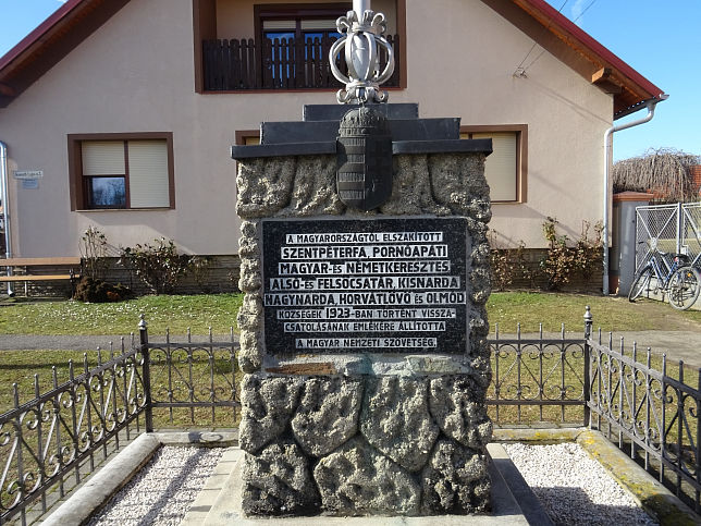 Szentp�terfa, Denkmal der R�ckkehrer
