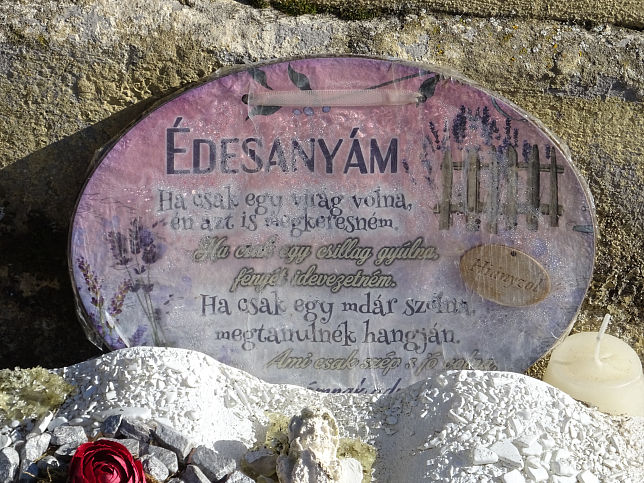 Szentp�terfa, Friedhofskreuz