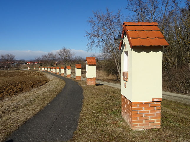 Szentp�terfa, Kreuzweg