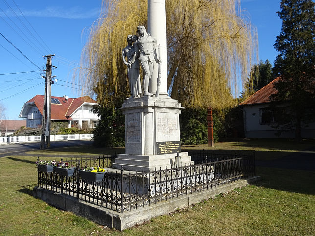 Szentp�terfa, Kriegerdenkmal