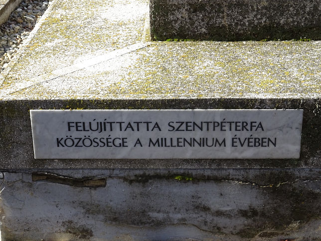 Szentp�terfa, Kriegerdenkmal