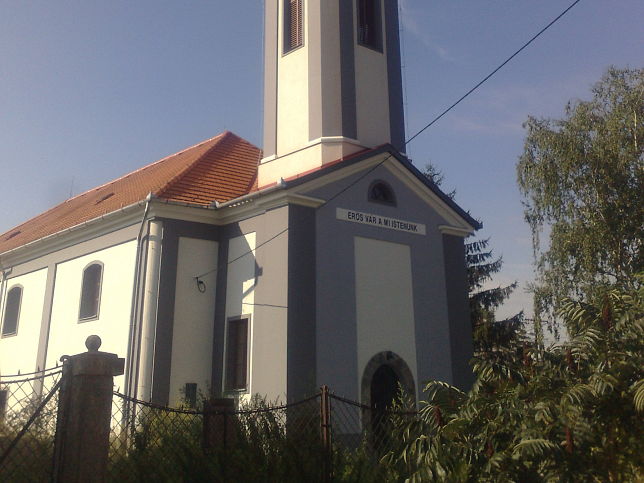 Szilsrkny, Evangelische Kirche