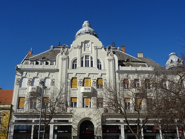 Szombathely, Centrum ruhz