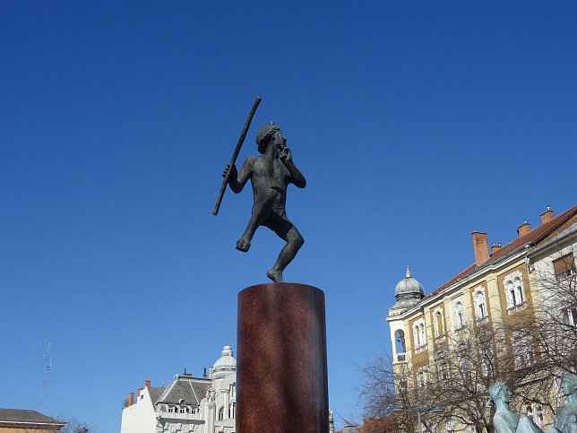 Szombathely, Faunok-Brunnen (Faunok sz�kők�t)