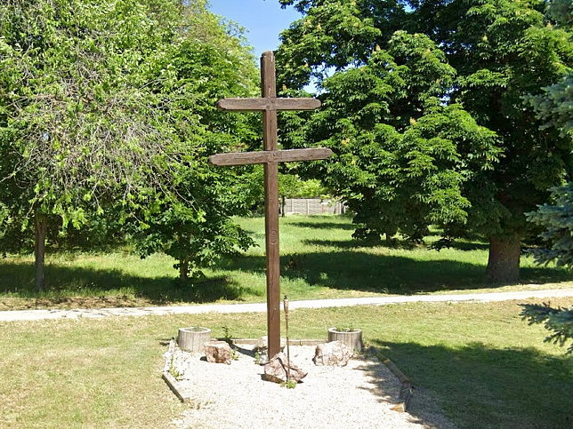 Vrbalog, Millenium-Kreuz