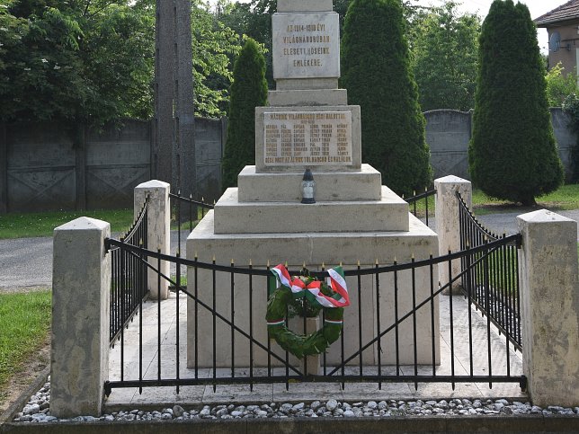 Vasasszonyfa, Kriegerdenkmal