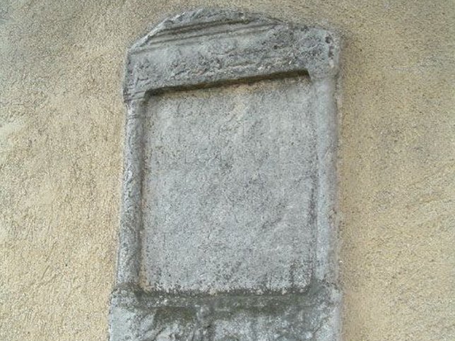 Vassurny, Rmischer Grabstein