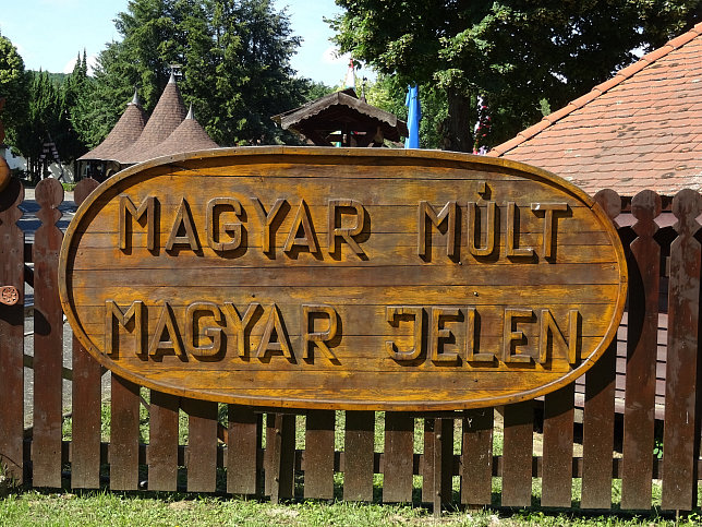 Velem, Ferienort Nov�kfalva