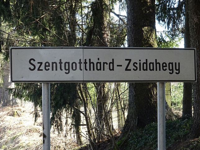 Zsidahegy, Ortstafel
