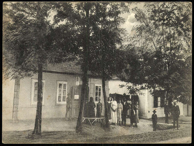 Hegyfalu, Lebensmittelgesch�ft