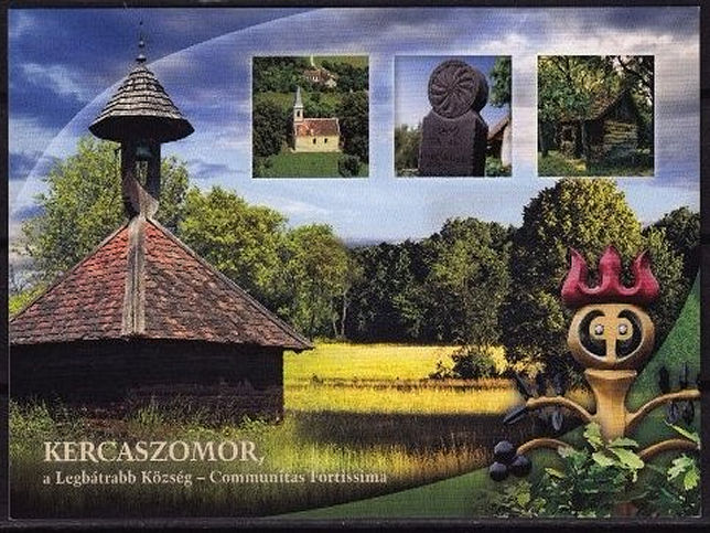 Kerca, Glockenturm