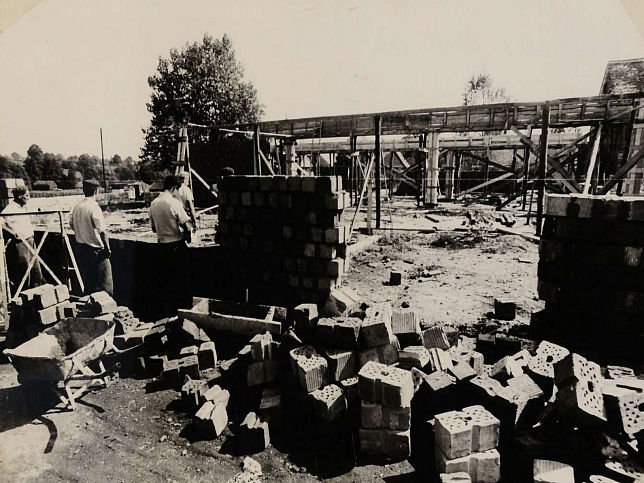 �riszentp�ter, Restaurant