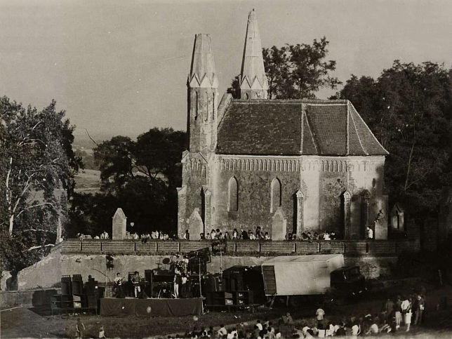 Sitke, Freiluftkonzert