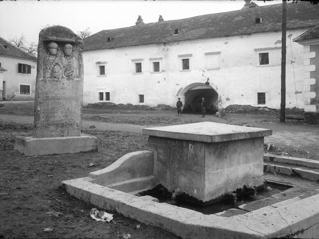 Sankt Georgen, Dorfbrunnen