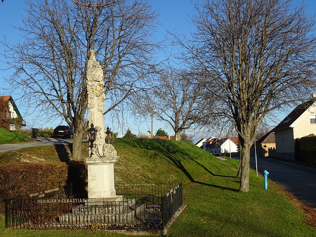 St. Georgen, Pest-/Dreifaltigkeitssule