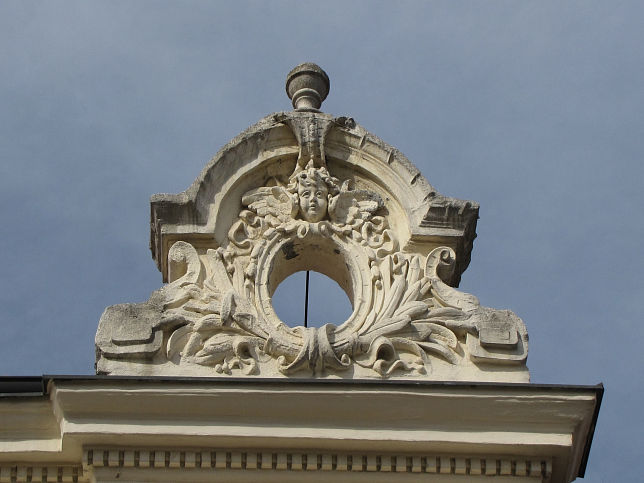 Brgerhaus, Esterhazystrae 32