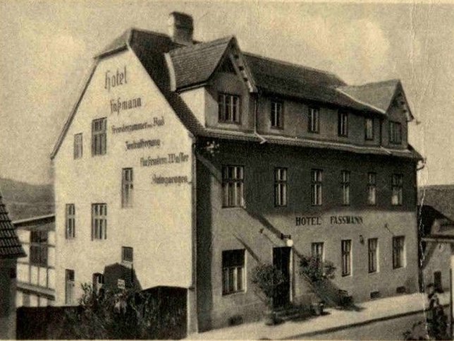 Gssing, Hotel Fassmann und Burg