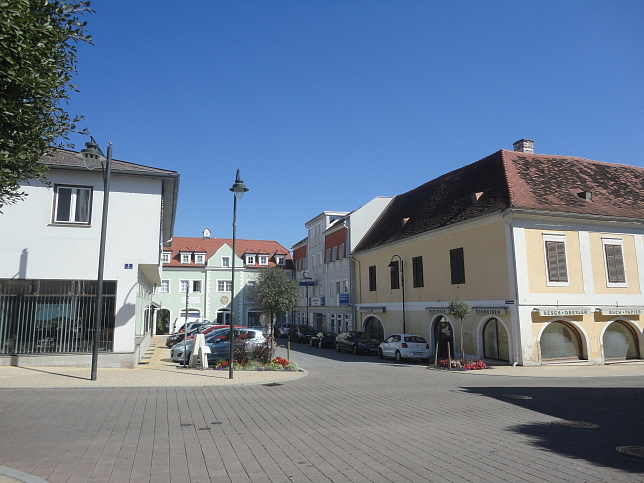 Gssing, Clusius Place