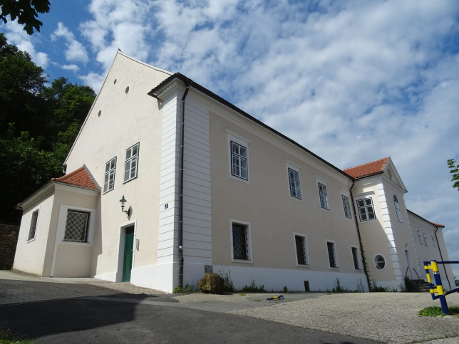 Old district administration