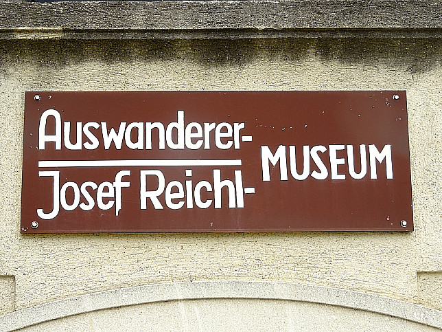 Emigration- and Josef-Reichl-Museum