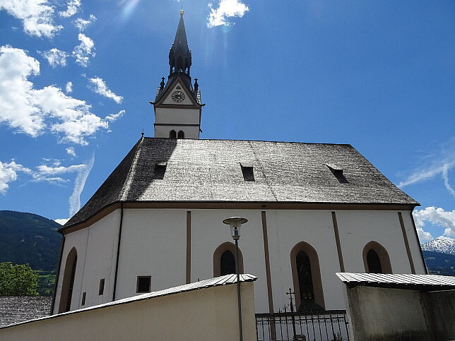 Vomp, Kath. Pfarrkirche Hl. Petrus und Paulus