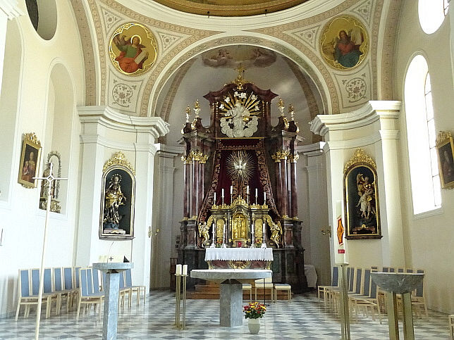 Kematen, Pfarrkirche Hl. Viktor und Maria Magdalena