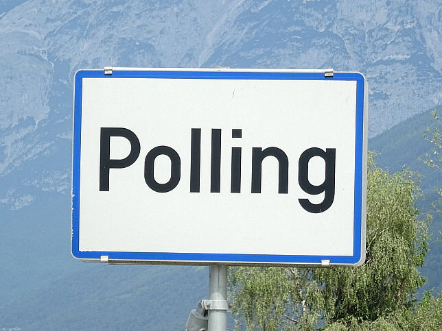 Polling, Ortstafel