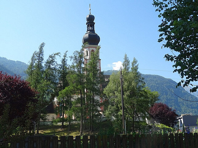 Haiming, Kath. Pfarrkirche Hl. Chrysanth und Daria