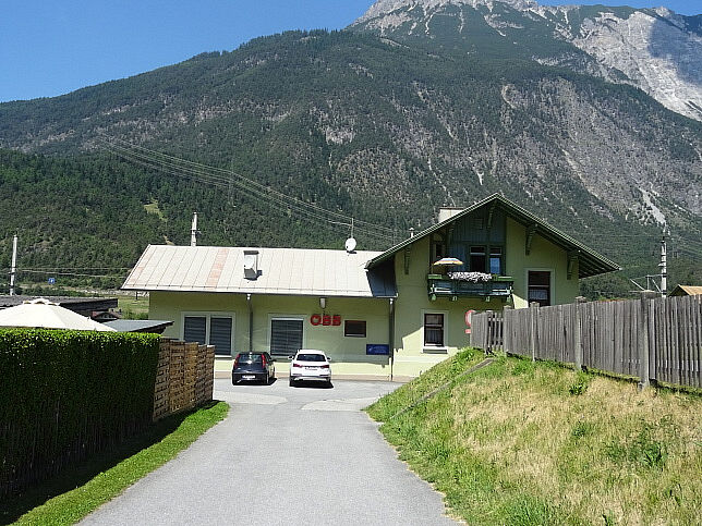 Roppen, Bahnhof