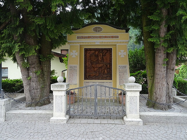 Schönwies, Kriegerdenkmal