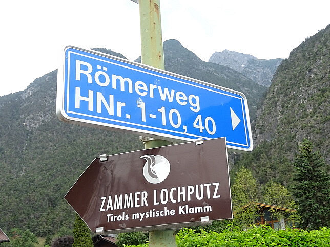 Zams, Rmerweg