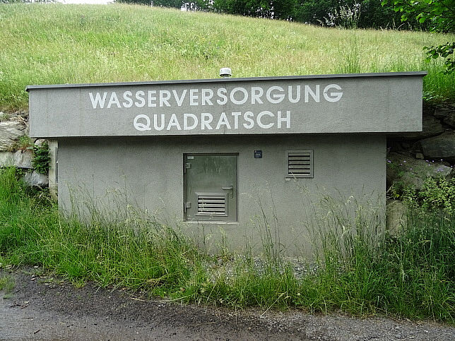 Wasserversorgung Quadratsch