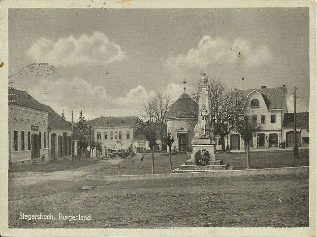 Stegersbach, Antonikapelle und Kriegerdenkmal