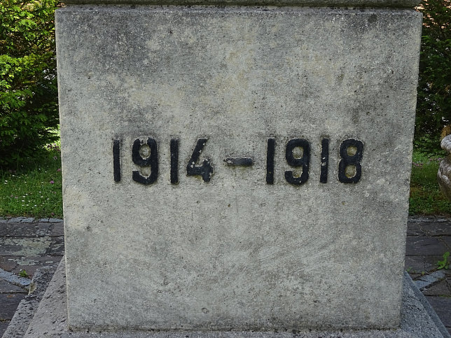 Bad Blumau, Kriegerdenkmal