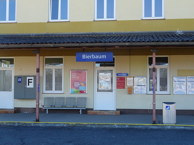 Bierbaum an der Safen, Bahnhof