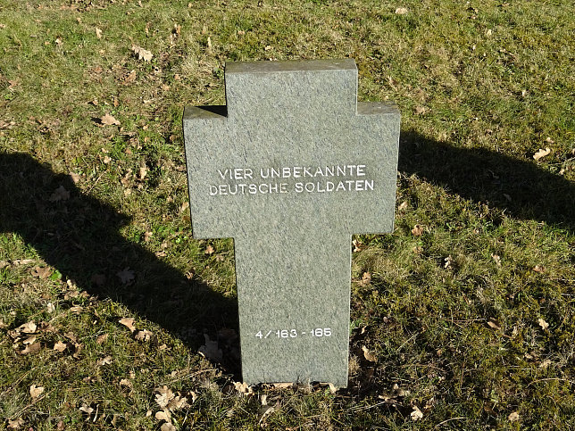 Frstenfeld, Soldatenfriedhof