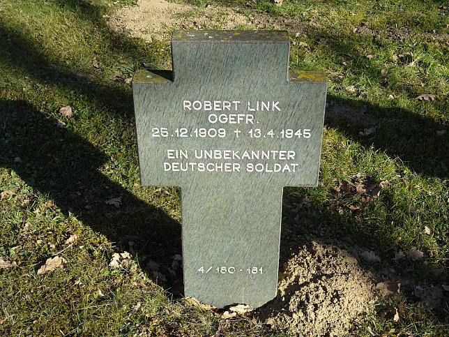 Frstenfeld, Soldatenfriedhof