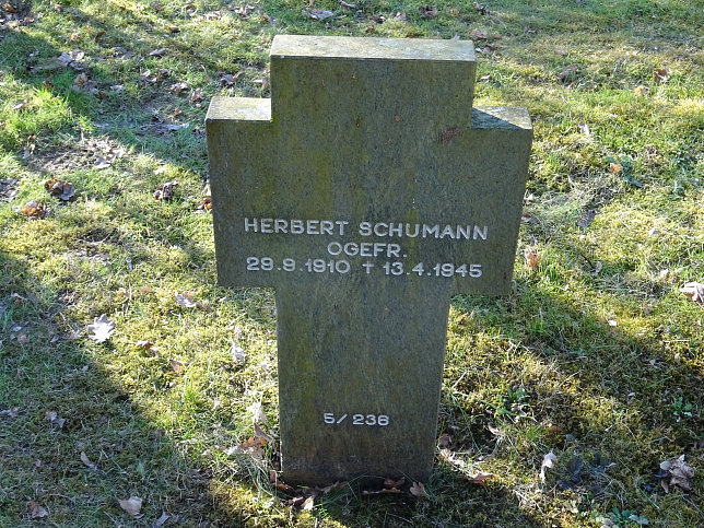Frstenfeld, Soldatenfriedhof