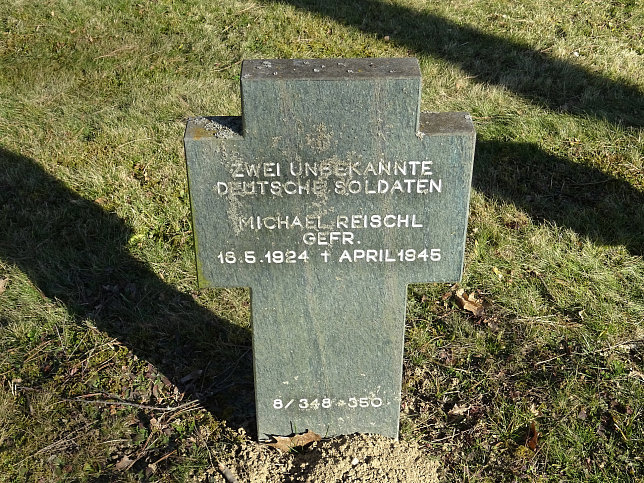 Frstenfeld, Soldatenfriedhof