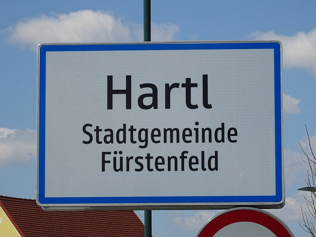 Hartl bei Frstenfeld, Ortstafel