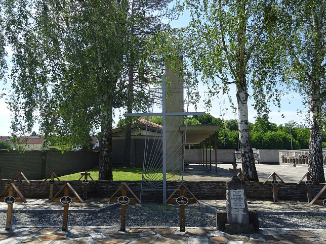 Neudau, Soldaten- und Heldenfriedhof