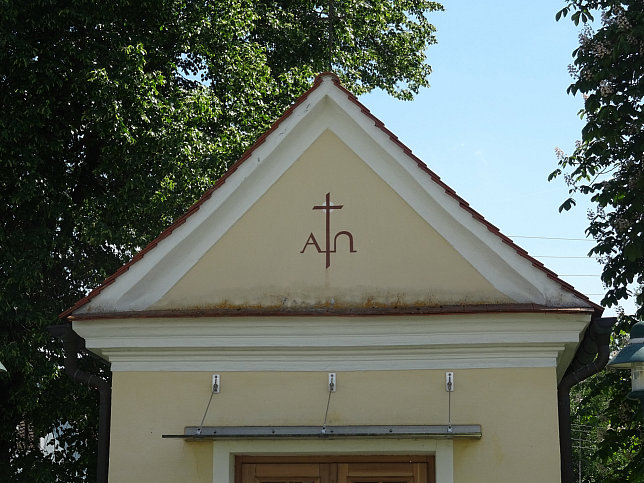 Oberlimbach, Kapelle mit Kriegerdenkmal