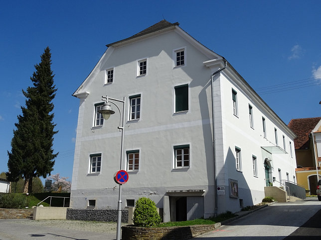 Schau, Pfarrhof