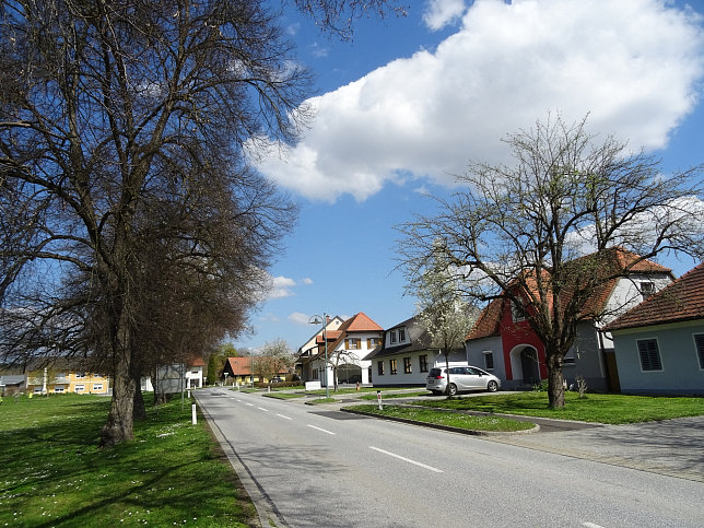 bersbach, Dorfanger bzw. Fehringer Strae