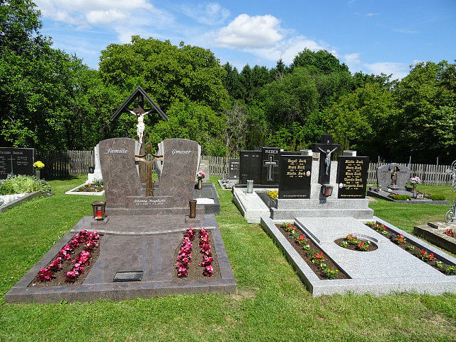 Unterlimbach, Friedhof