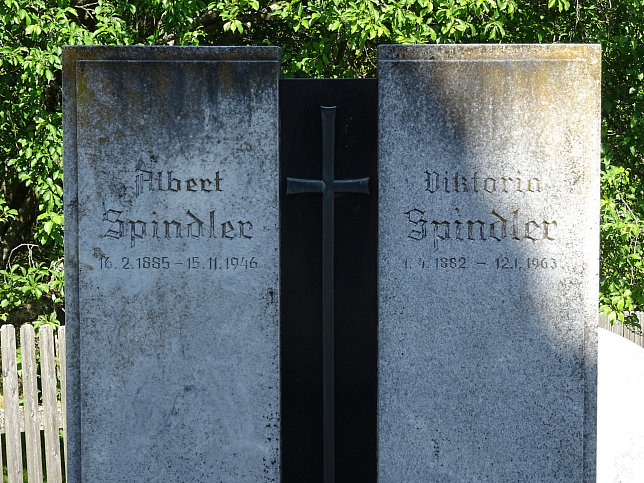 Unterlimbach, Friedhof
